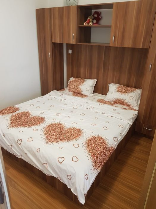 Inchiriez apartament Ared-UTA