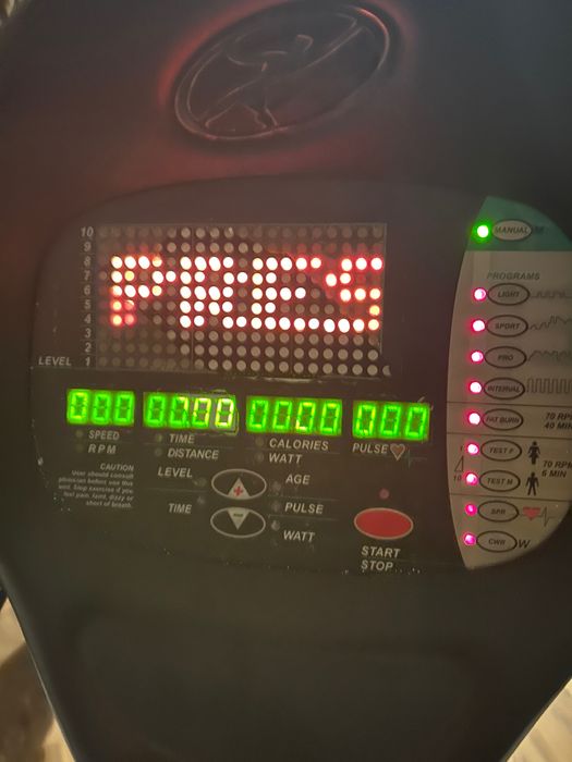 Bicicletă fitness profesională Newform