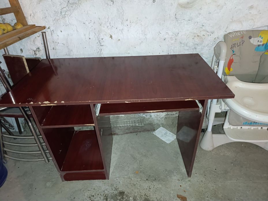 Деревянная парта