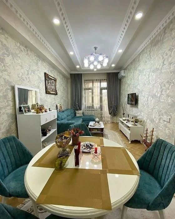 Сдаётся 2х комнатная квартира в центре города