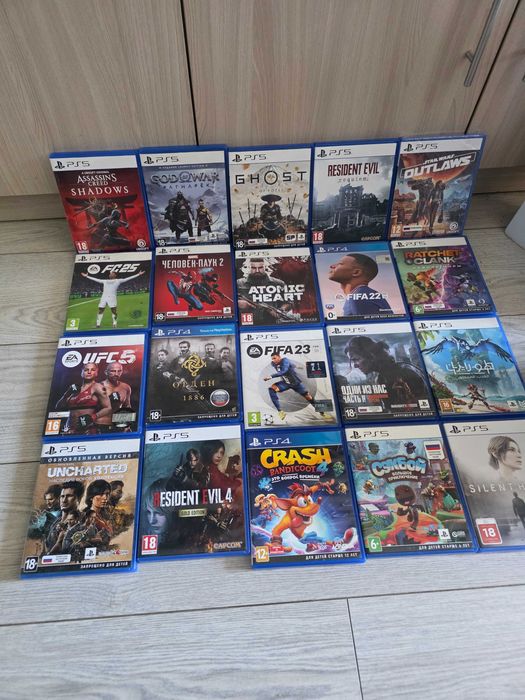 Продаю Play Station 5 +20дисков+4 джостика+наушники