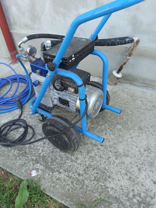 Pompă de zugrăvit și vopsit airless profesională