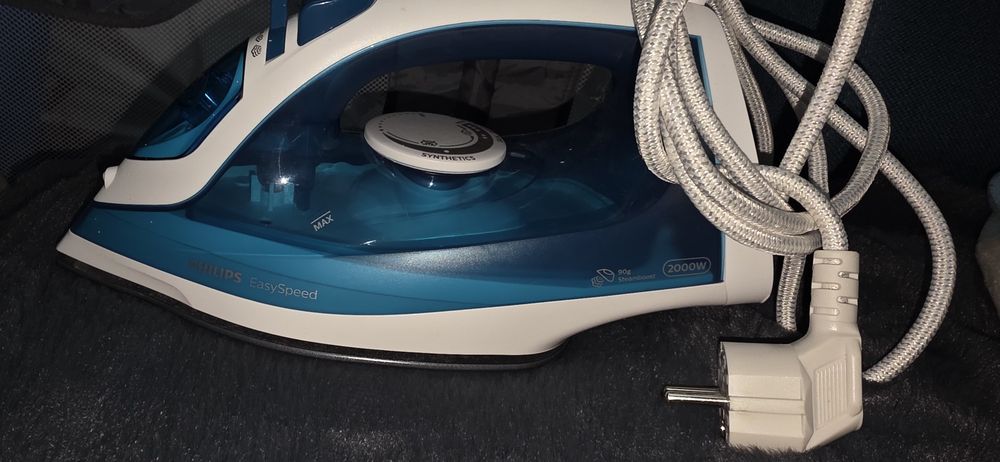 Fier de calcat Philips