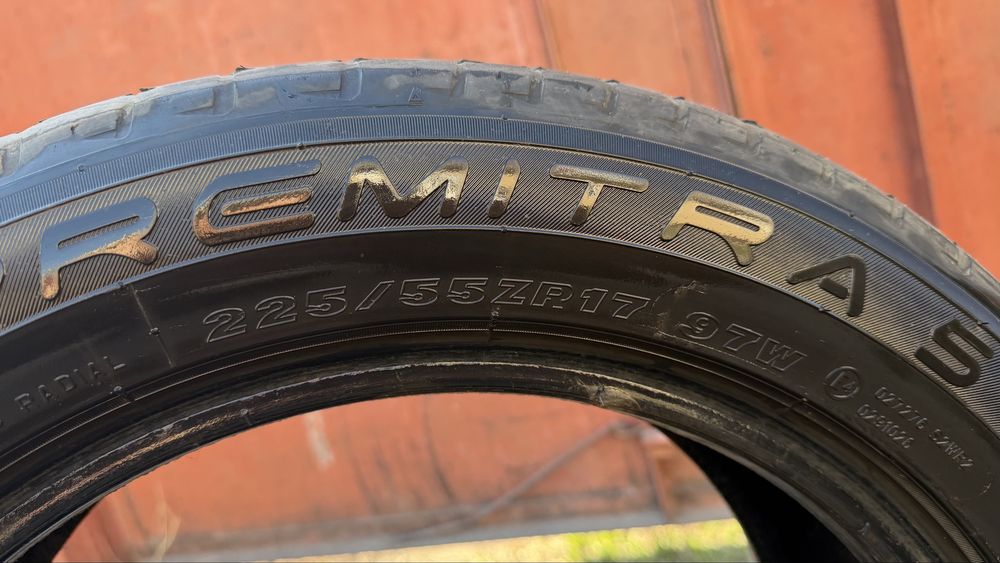 Продам Шины MAXXIS 225/55/R17