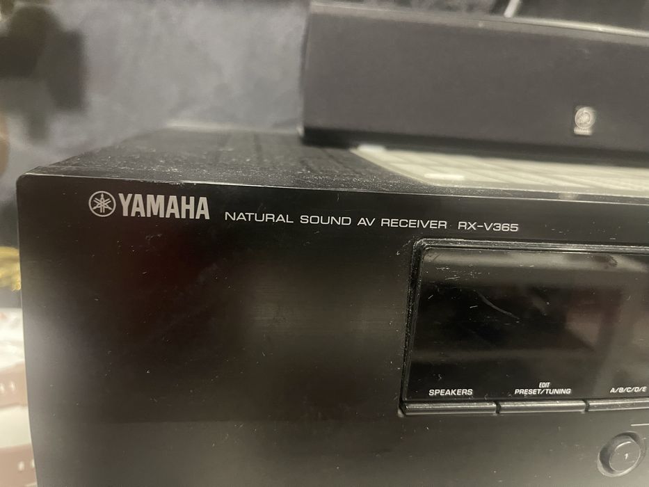 Vand sistem  5.1 yamaha