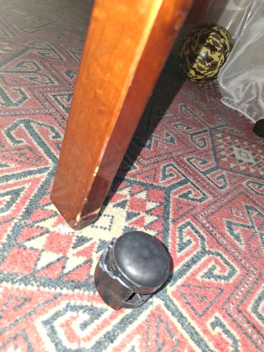 Кроватка детская деревянная