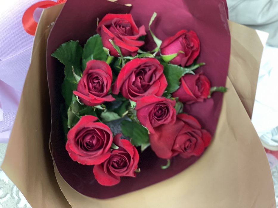 Продаю букеты сегодня подарили