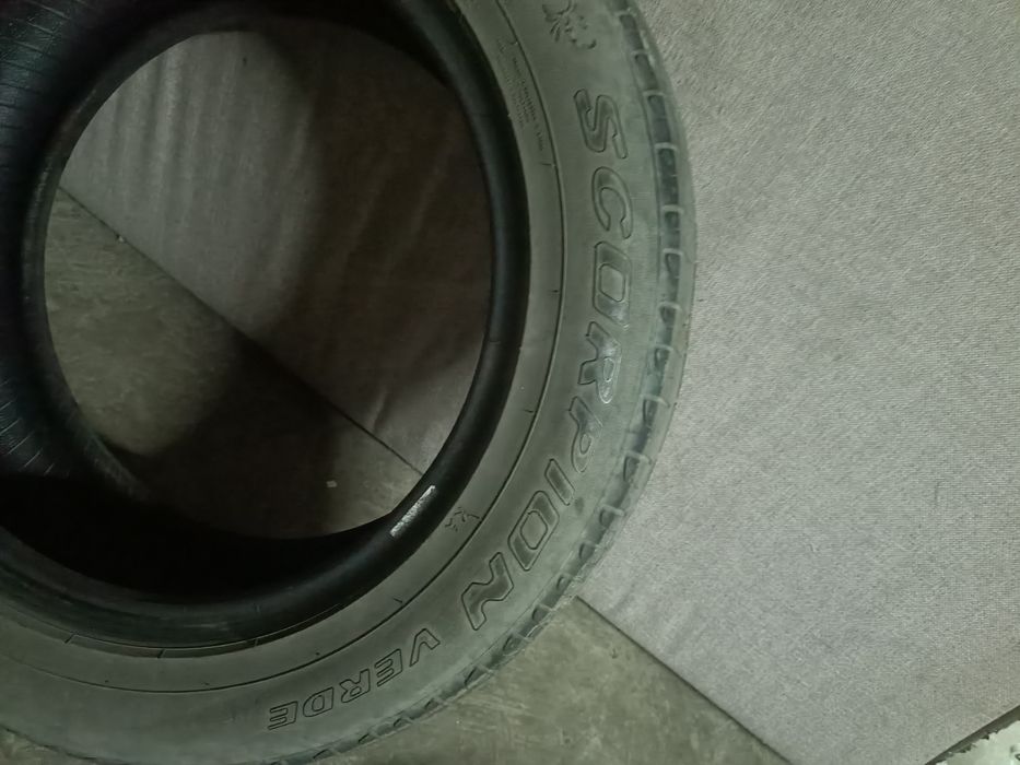 Шына 215/60 R17 продам