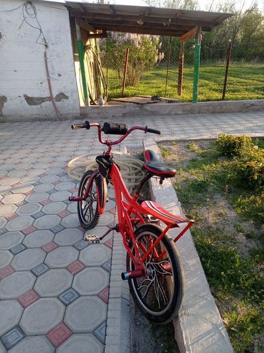 Велосипед  на ходу хорошее состояние