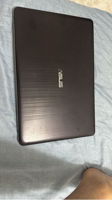 Продам ноутбук Асус