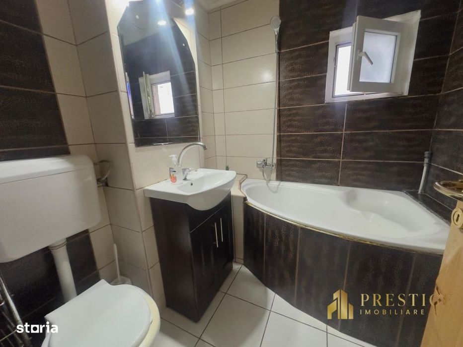 Apartament tip AN cu 3 camere de vanzare pe str.Nufarului - Oradea