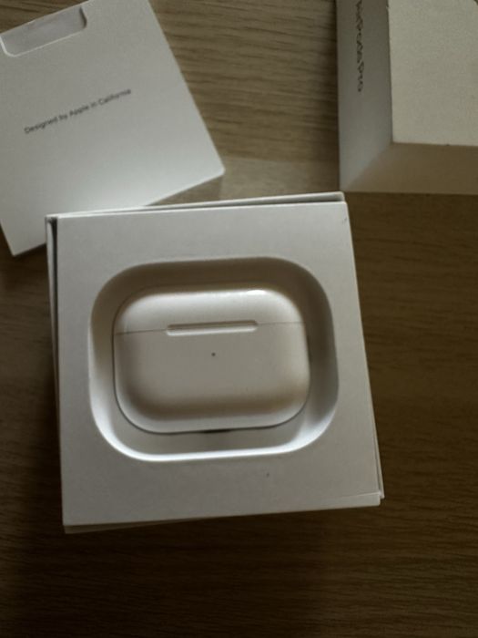 Apple AirPods Pro 2