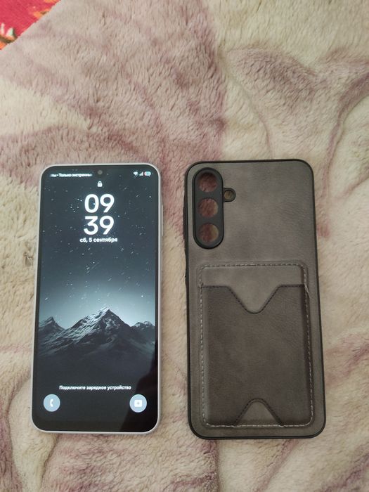 Самсунг А 16 8/256