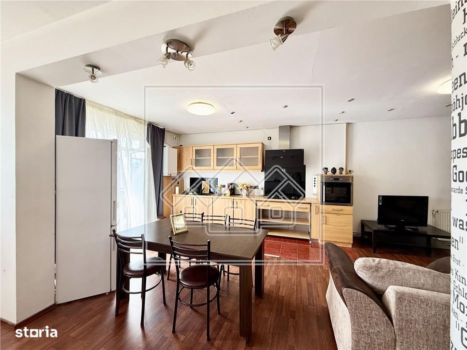 Apartament cu 4 camere, la casa, cu curte - Calea Tunisorului, Sibiu