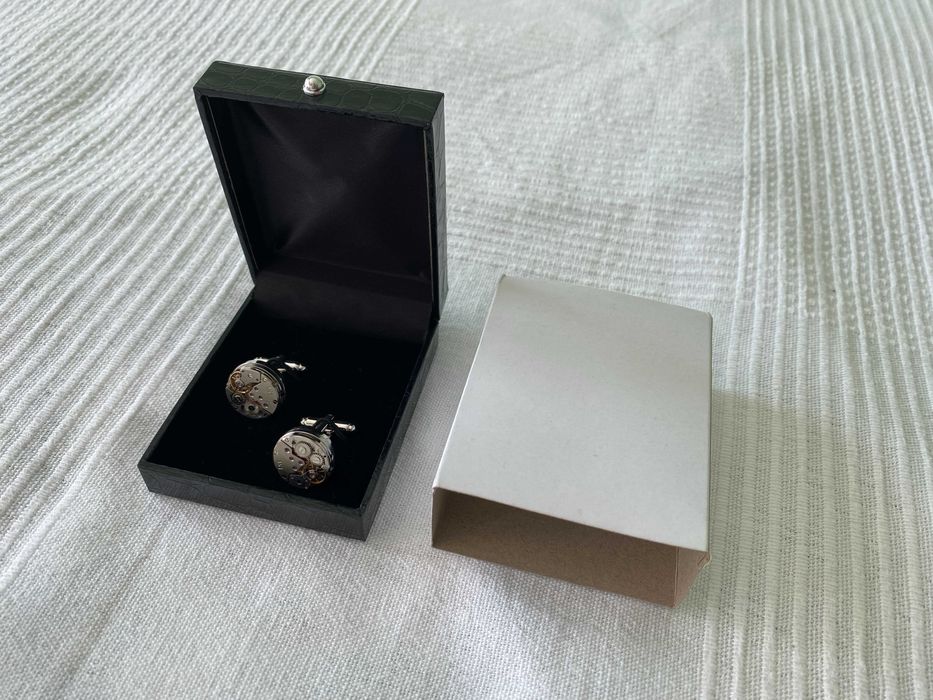 Butoni pentru camasa - Trend Him - mecanism ceas