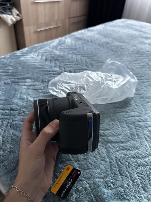 Vand aparat foto kodak nou la cutie,  nefolosit