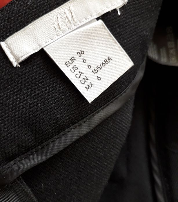 Fusta neagra H&M