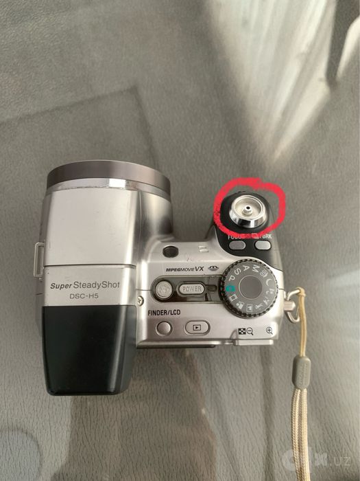 Цифровой фотоаппарат Sony Cyber-shot DSC-H5