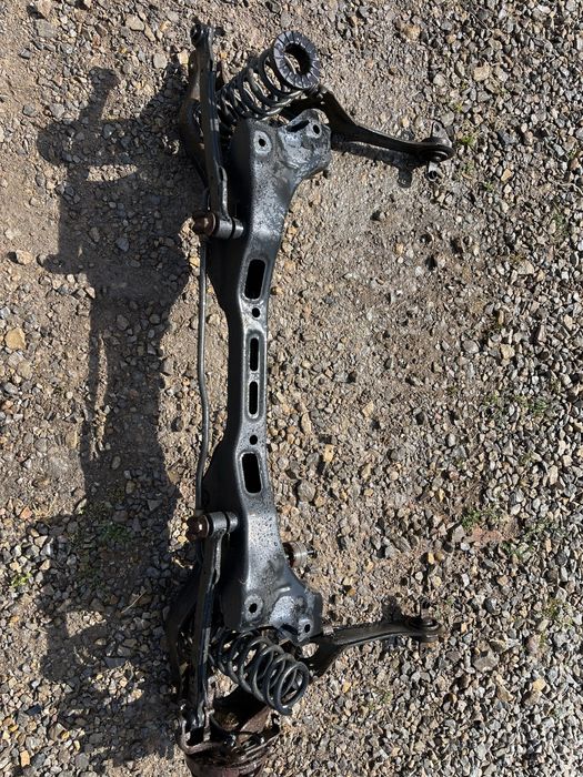 Заден мост за Kia Ceed / Hyundai I30