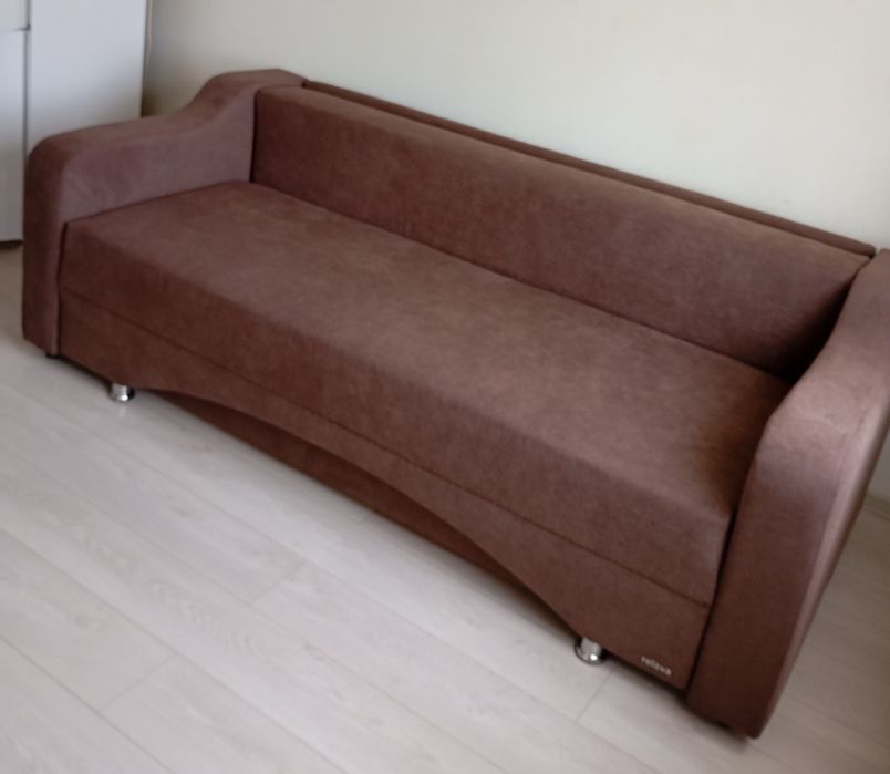 Canapea extensibilă nouă ! confortabilă și elegantă !