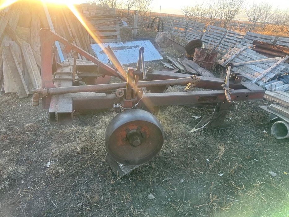 Продам трактор Юмз