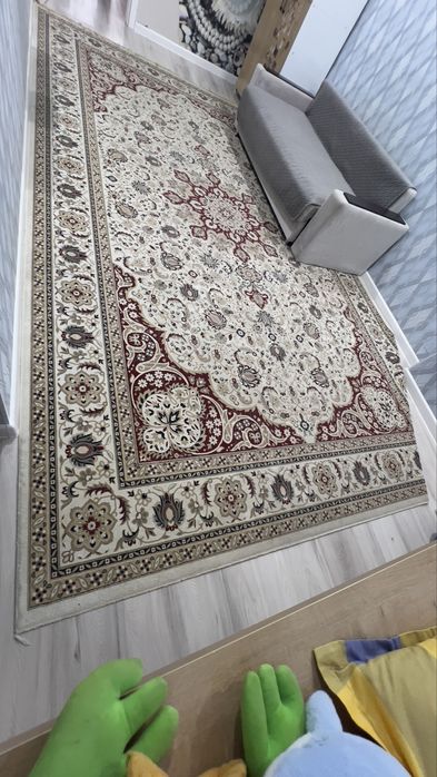 Срочно продам ковер!