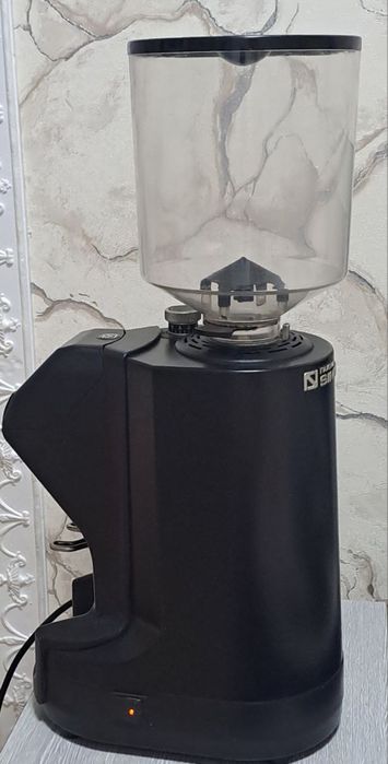 Кофемолка профессиональная