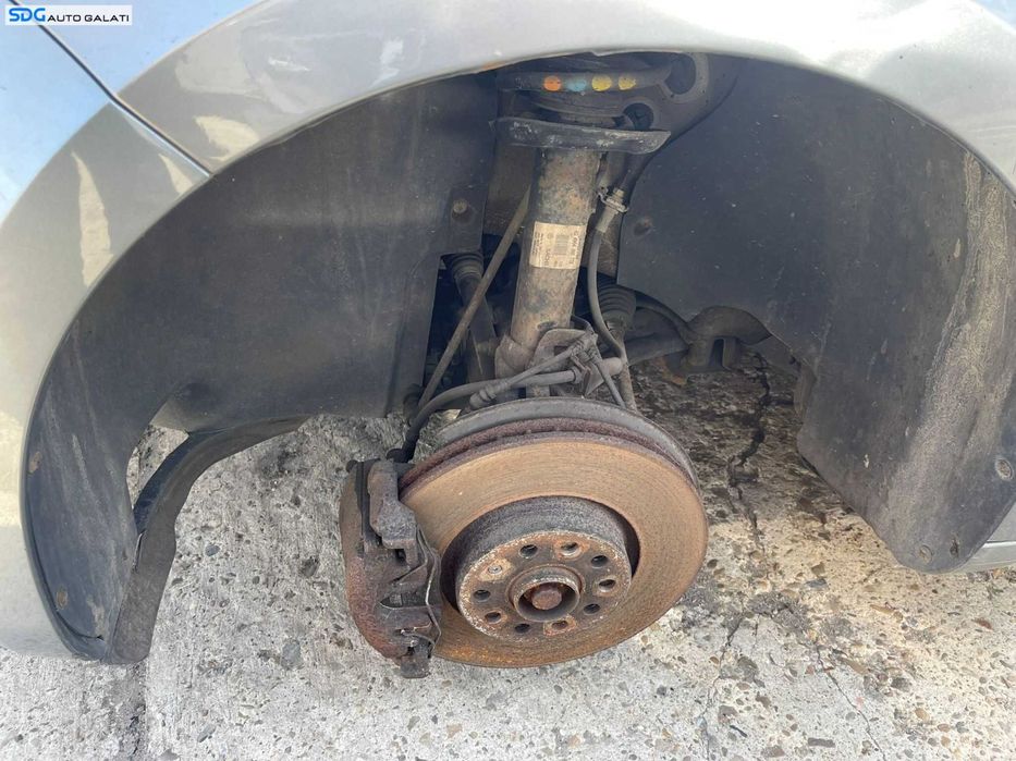 Carenaj Aparatoare Protectie Noroi Roata Janta Stanga Fata Skoda Superb 2 2008 - 2015 [C4162]