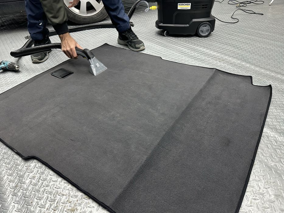 Фолиране на Авто стъкла /Пране на Авто тапицерия /Пастиране на фарове