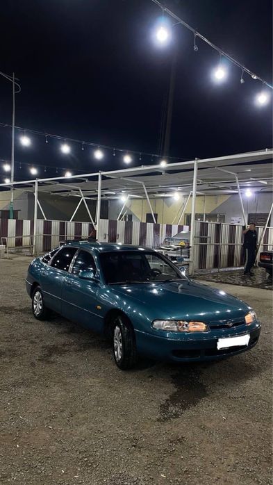 Продам Mazda Cronos 626