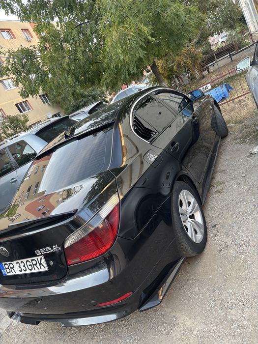 BMW Seria 5 2005 — imagine 5