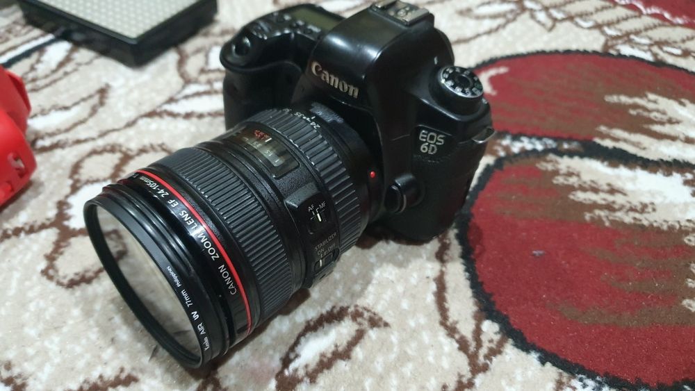 Canon 6 d sotiladi 700 $