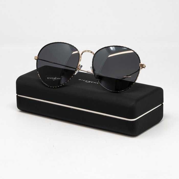 Слънчеви очила Givenchy