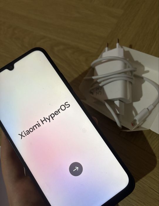срочно продам телефон Redmi 15C