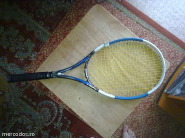Racheta babulat poze reale