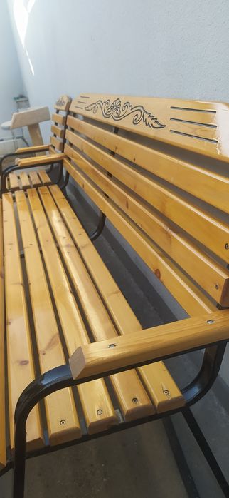 Стол и две скамейки (комплект). Дерево. Новые. Срочно;