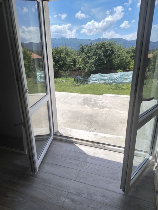 Продава се Къща в Враца, Медковец - 250 кв.м за 592 €/кв.м - Снимка #11