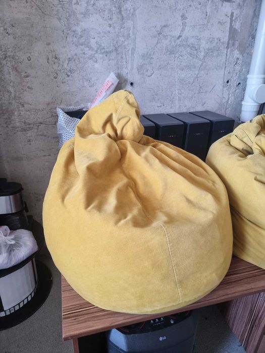 Кресла-мешки. Для сидения, лежания.