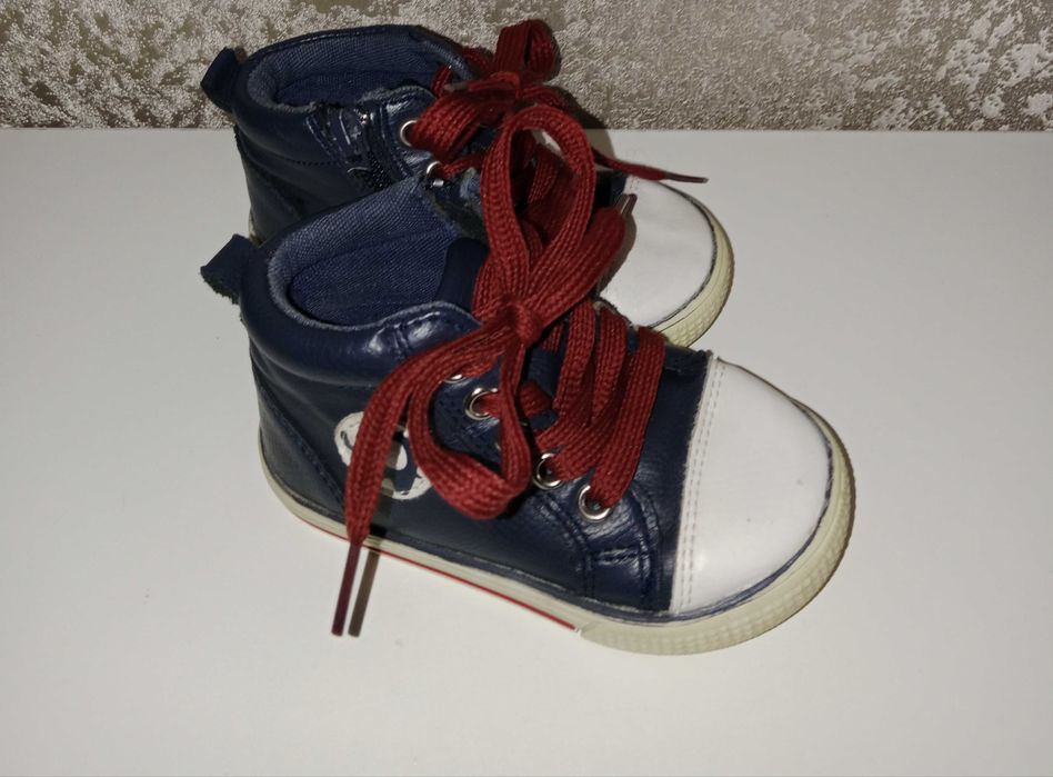 Продам обувь для мальчика