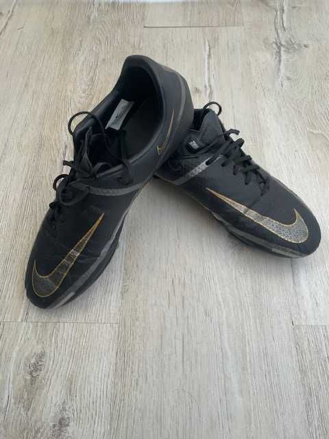 Ghete fotbal Nike Phantom marime 44,5