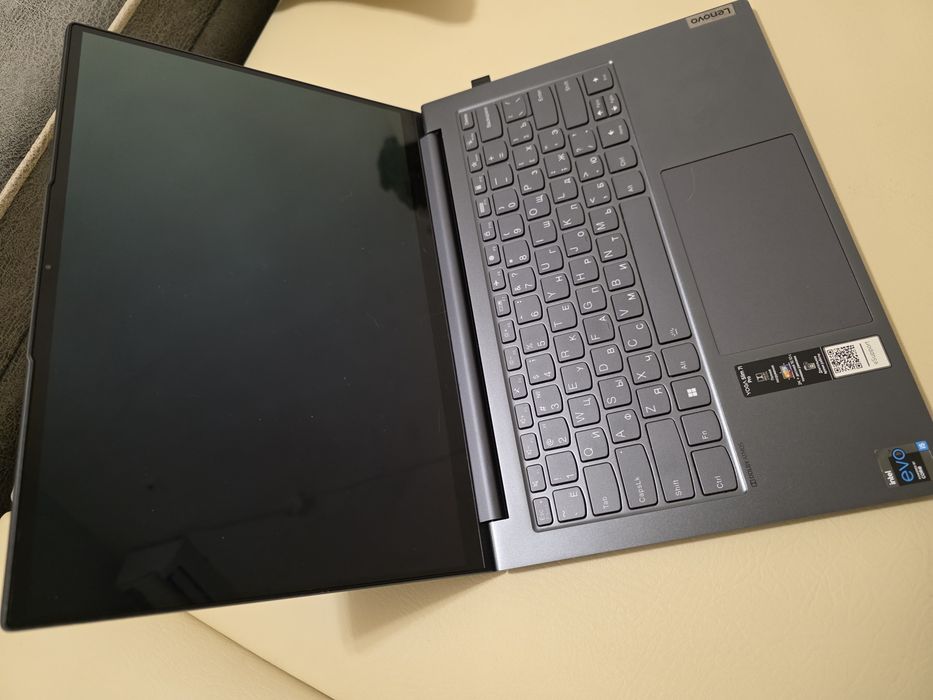 Ноутбук Lenovo yoga