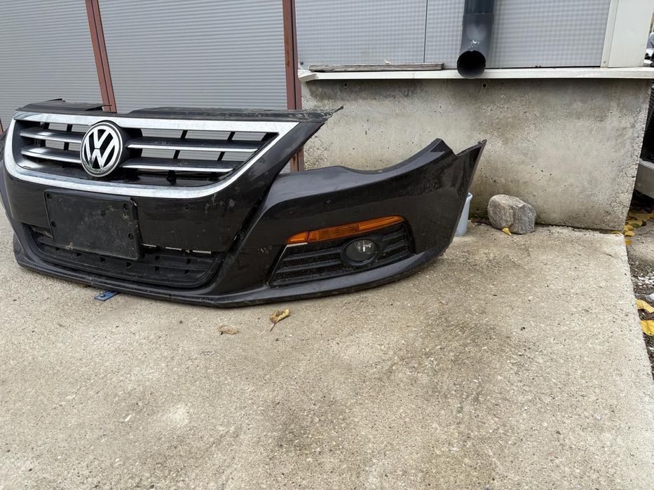Предна броня за Passat cc