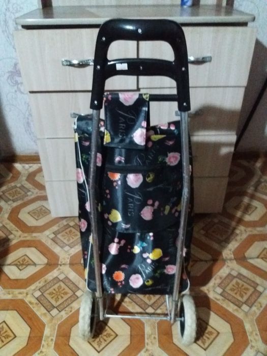 Продам хоз. Сумку Коляску