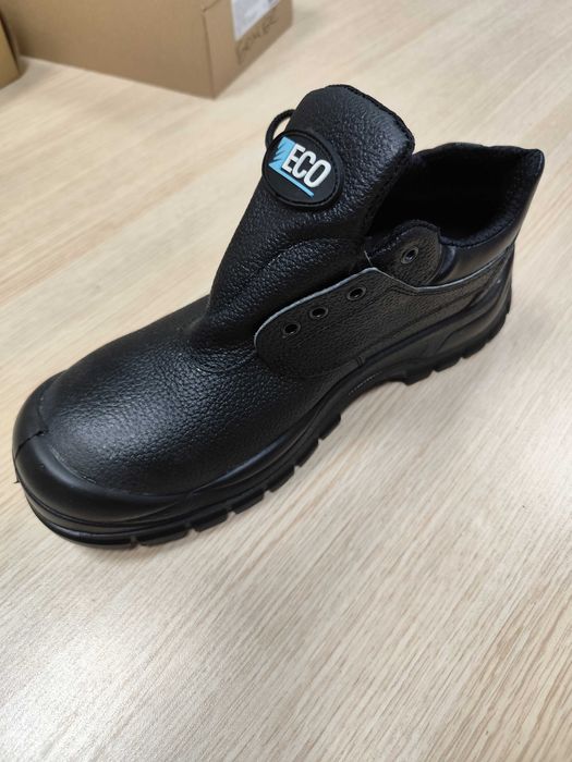 Работни защитни обувки