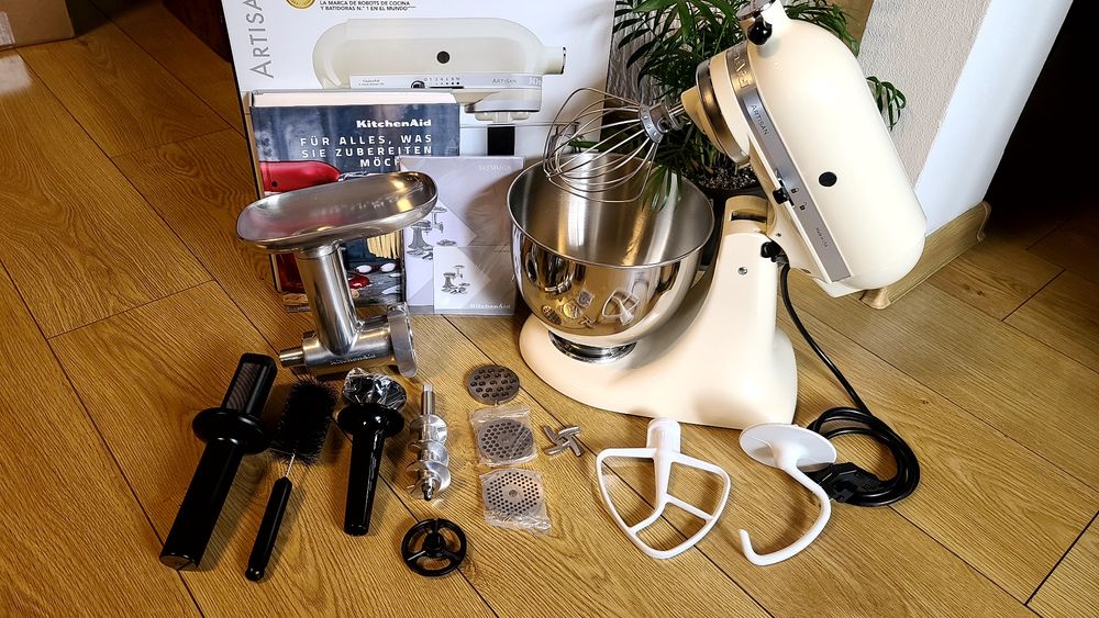 KitchenAid Artisan 4.8 L - Ново !