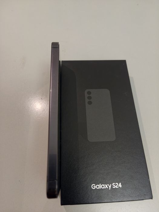 Samsung s 24 в идеальном состоянии