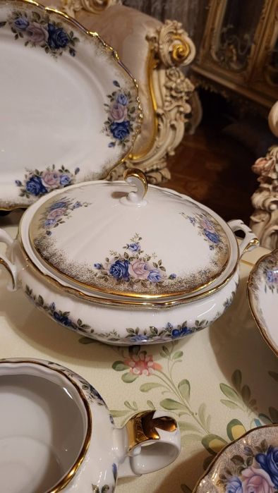 Сервиз за хранене