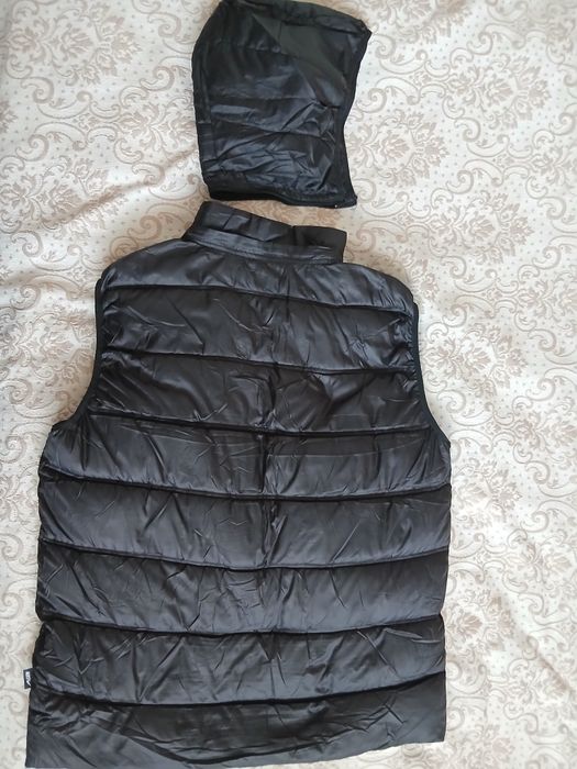 Продам жилеты новый