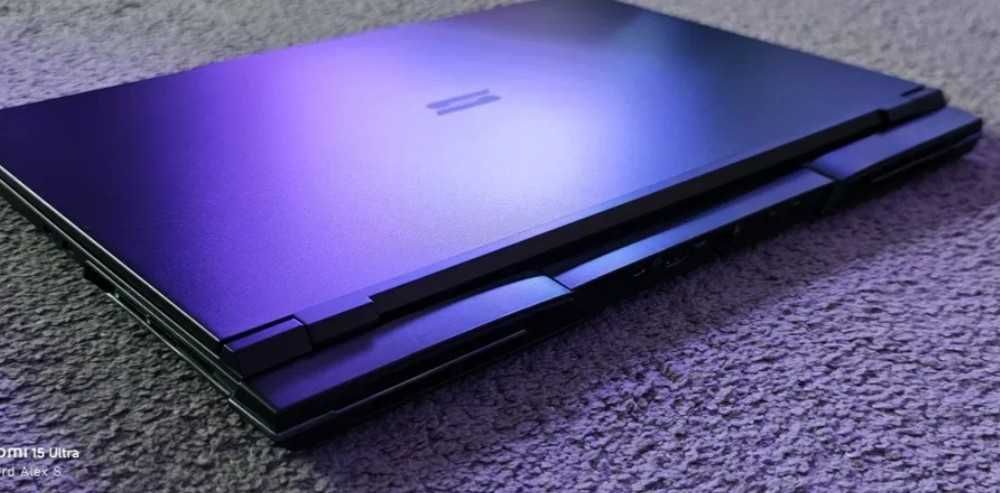 Super Laptop de Gaming Schenker key17pro (23) rtx4090 64gb ram