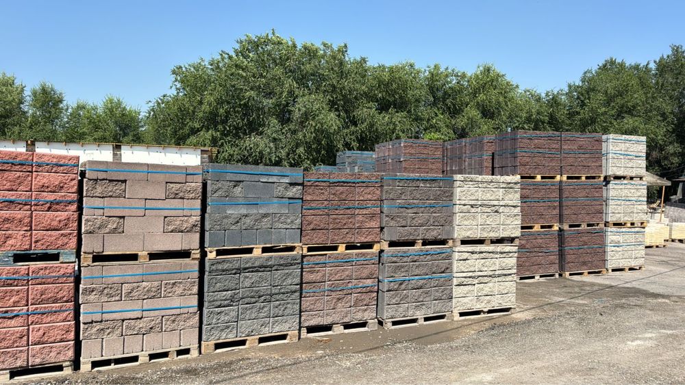 сплитерные блоки , колоны, рванный